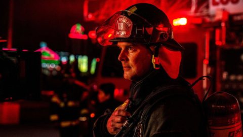 911 служба спасения, 2 сезон 16 серия — кадр