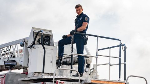911 служба спасения, 5 сезон 18 серия — кадр